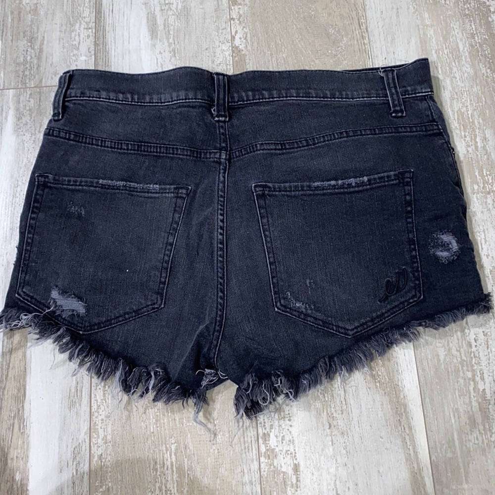 Express Jean Shorts - Picture 2 of 2